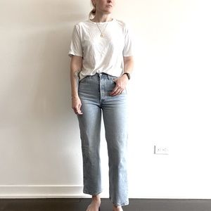 Levi’s Ribcage Straight Jeans, size 27